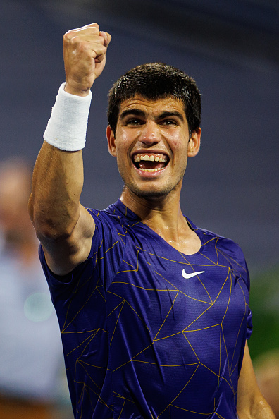 alcaraz wins miami fist pump miami 22